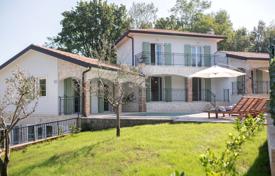 7غرفة خانه  253 متر مربع Vižinada, کرواسی. 899,000 €