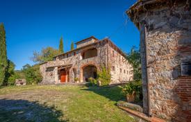 19غرفة کاخ  840 متر مربع Gaiole In Chianti, ایتالیا. 990,000 €