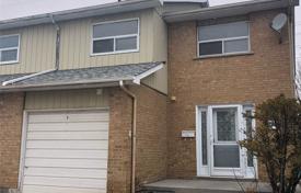  دو خانه بهم متصل – اسکاربرو، تورنتو, تورنتو, انتاریو,  کانادا. C$1,032,000