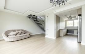 5غرفة  دو خانه بهم متصل 175 متر مربع Melluzi, لتونی. 320,000 €