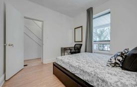 6غرفة خانه  Etobicoke, کانادا. C$1,709,000