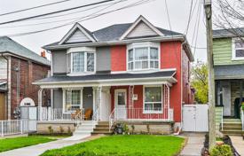  دو خانه بهم متصل – York, تورنتو, انتاریو,  کانادا. C$1,005,000