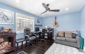 9غرفة خانه  Etobicoke, کانادا. C$1,579,000