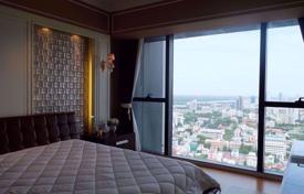 3غرفة شقق في الوحدات السكنية Sathon, تایلند. $3,400 في الأسبوع
