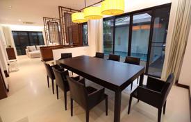 4غرفة دو خانه بهم چسبیده Watthana, تایلند. 4,400 € في الأسبوع