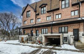  دو خانه بهم متصل – نورث یورک, تورنتو, انتاریو,  کانادا. C$1,150,000