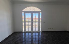 6غرفة ویلا  220 متر مربع El Salobre, اسپانیا. 800,000 €