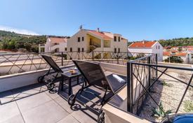 آپارتمان  – Sutivan, Split-Dalmatia County, کرواسی. 228,000 €