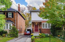  دو خانه بهم متصل – نورث یورک, تورنتو, انتاریو,  کانادا. 1,028,000 €