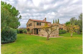 8غرفة دو خانه بهم چسبیده Livorno, ایتالیا. 1,800,000 €