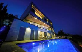 5غرفة ویلا  534 متر مربع Agios Athanasios (Cyprus), قبرس. 3,000,000 €
