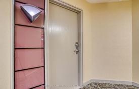 5غرفة آپارتمان  اسکاربرو، تورنتو, کانادا. C$740,000
