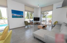 4غرفة ویلا  200 متر مربع Famagusta, قبرس. 575,000 €