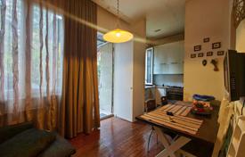 3غرفة آپارتمان  65 متر مربع شهر قدیم تفلیس, گرجستان. $165,000