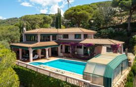 4غرفة خانه  530 متر مربع Alella, اسپانیا. 1,180,000 €
