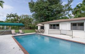 ویلا  – Pine Tree Drive, سواحل میامی, فلوریدا,  ایالات متحده آمریکا. $2,190,000