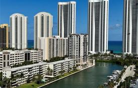 آپارتمان کاندو – North Miami Beach, فلوریدا, ایالات متحده آمریکا. $319,000