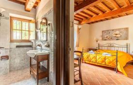 7غرفة ویلا  400 متر مربع Massa Marittima, ایتالیا. 750,000 €