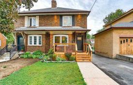  دو خانه بهم متصل – York, تورنتو, انتاریو,  کانادا. C$949,000