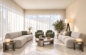 5غرفة ویلا  دریاچه کومو, ایتالیا. 980,000 €