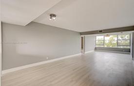 2غرفة شقق في الوحدات السكنية 126 متر مربع Pompano Beach, ایالات متحده آمریکا. $315,000
