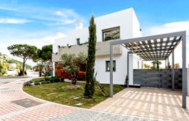 3غرفة  دو خانه بهم متصل 278 متر مربع Mijas, اسپانیا. 655,000 €