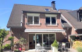 6غرفة  دو خانه بهم متصل 182 متر مربع Krefeld, آلمان. 622,000 €