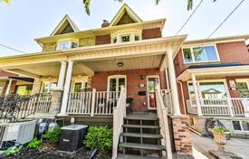  دو خانه بهم متصل – York, تورنتو, انتاریو,  کانادا. C$1,460,000