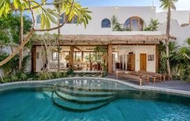 5غرفة ویلا  246 متر مربع Jalan Umalas, اندونزی. $399,000