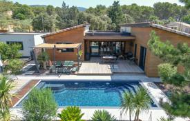 7غرفة ویلا  275 متر مربع Saint-Paul-de-Vence, فرانسه. 2,190,000 €