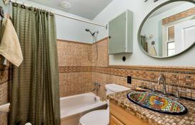 3غرفة خانه  Etobicoke, کانادا. C$1,234,000