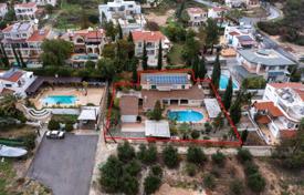 3غرفة دو خانه بهم چسبیده 345 متر مربع Tala, قبرس. 530,000 €