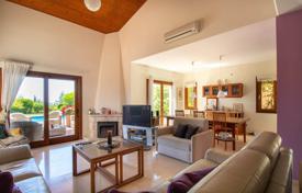 3غرفة دو خانه بهم چسبیده 234 متر مربع Aphrodite Hills, قبرس. 2,990,000 €