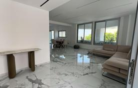 5غرفة دو خانه بهم چسبیده 340 متر مربع لیماسول, قبرس. 1,300,000 €