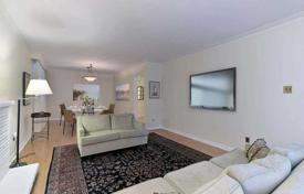 8غرفة خانه  Etobicoke, کانادا. C$1,314,000