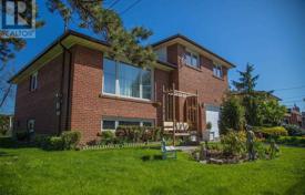 3غرفة خانه  Etobicoke, کانادا. C$1,568,000