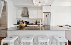 6غرفة آپارتمان  Old Toronto, کانادا. C$966,000