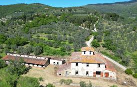 5غرفة ویلا  904 متر مربع Cortona, ایتالیا. 900,000 €