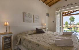 دو خانه بهم چسبیده – Tarquinia, لاتزیو, ایتالیا. 6,900 € هفته ای