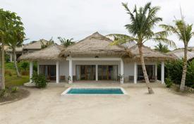3غرفة ویلا  190 متر مربع East Nusa Tenggara, اندونزی. $220,000
