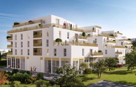New residential complex with apartments Val-d'Oise, فرانسه. 308,000 € از