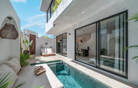 2غرفة ویلا  107 متر مربع Batu Bolong Beach, اندونزی. $235,000