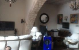 5غرفة دو خانه بهم چسبیده 250 متر مربع Pyrgos, قبرس. 900,000 €