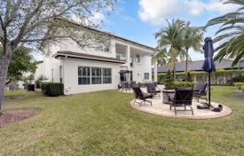 6غرفة خانه  521 متر مربع Miramar (USA), ایالات متحده آمریکا. $1,400,000
