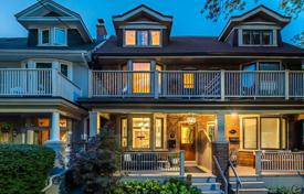  دو خانه بهم متصل – Old Toronto, تورنتو, انتاریو,  کانادا. C$1,987,000