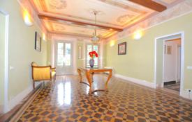 40غرفة عمارت  Pisa, ایتالیا. Price on request
