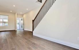 3غرفة  دو خانه بهم متصل Old Toronto, کانادا. C$1,405,000