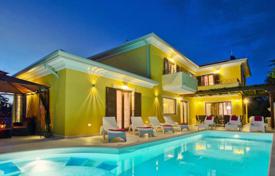 5غرفة خانه  270 متر مربع Banjole (Croatia), کرواسی. 890,000 €