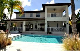 ویلا  – North Miami, فلوریدا, ایالات متحده آمریکا. 2,327,000 €