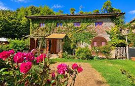 زمین تجاری Pescaglia, ایتالیا. 1,200,000 €